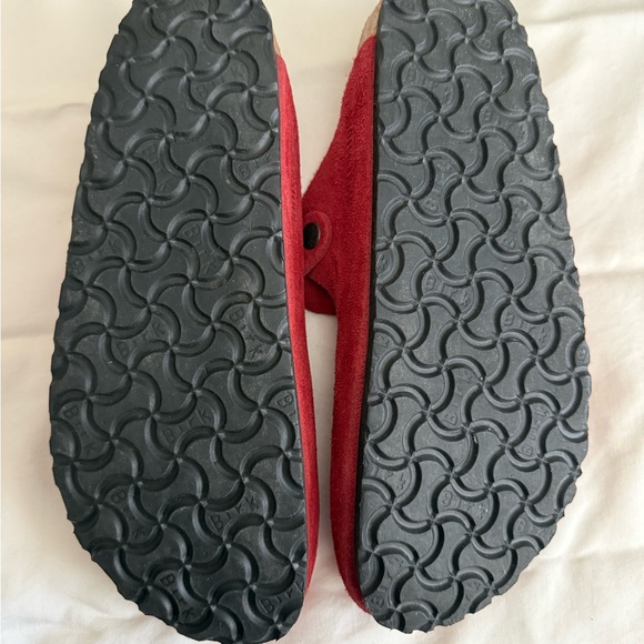 Birkenstock Bern Red Suede - Picture 5 of 6